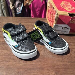 Vans Kids Black Checkered Glow Sneakers